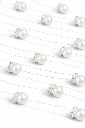Girlanda s perličkami a diamanty