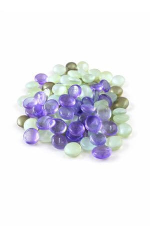 Zelené a fialové dekorační kamínky 1,5cm 350g
