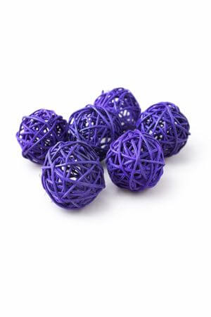 Fialové ratanové kuličky 5cm 6ks