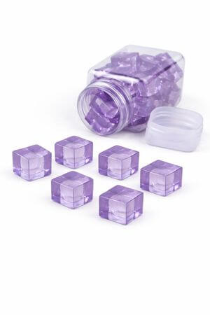 Lila kocka alakú dekorkövek 80db
