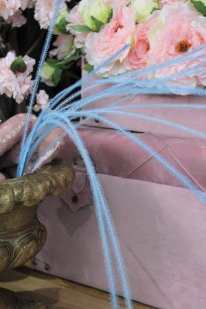 Bledomodrá dekoračná tráva 92cm