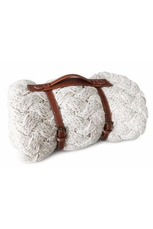 Krémszínű kötött takaró 152 x 137cm