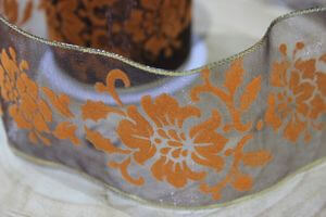 Hnedá stuha s oranžovým ornamentom 6cm 10m