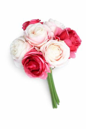 Fehér-rózsaszín művirág csokor - 7 rózsából 24cm 