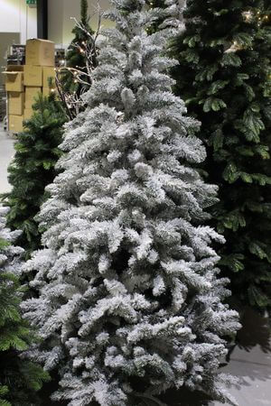 Biely zasnežený umelý vianočný stromček 180cm
