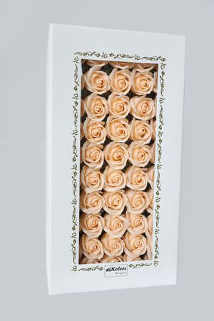 Halvány barackszínű szappanrózsák 50db 6cm