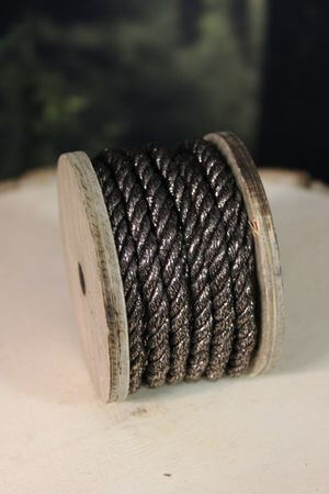 Tmavohnedá lesklá šnúrka 2m