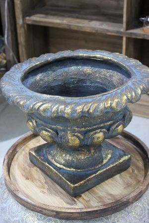 Zlato černá zámecká nádoba 42cm