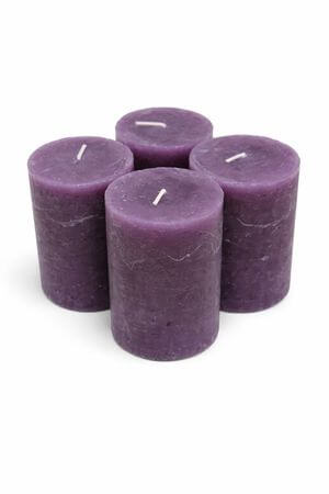 Fialové adventní svíčky 8 x 6 cm 4-set