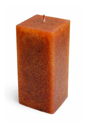 Hnědá voňavá svíčka 14,5cm