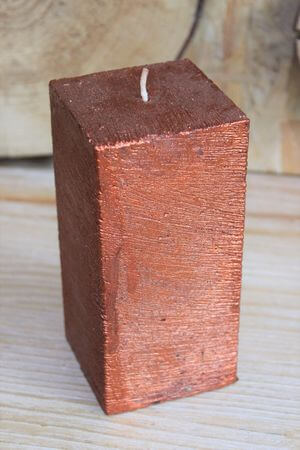 Réz-színű csillogó gyertya 14cm
