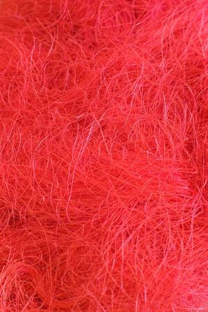 Červený sisal na aranžovanie 50g