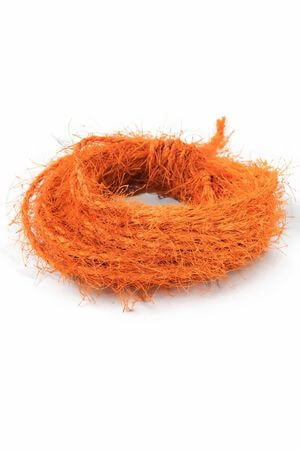 Oranžový dekorační provázek s nití 10m 0,5cm