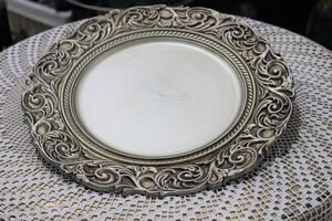 Pezsgő színű matt dekor tálca 35cm