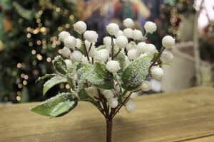 Fehér fagyos mű bogyók 25cm