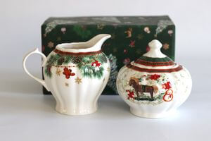 Karácsonyi cukortartó és tejeskanna 2db