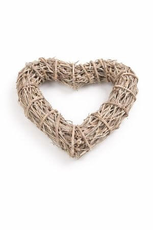 Bledě hnědé proutěné srdce 40cm