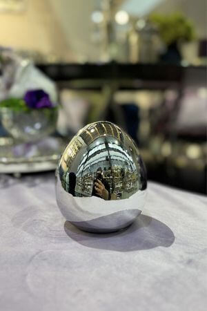 Strieborné porcelánové vajce 10cm