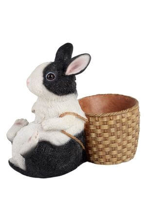 Čierno biely veľkonočný zajac s košíkom 19cm
