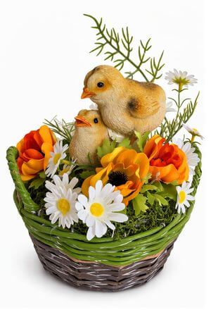 Jarná dekorácia kuriatka v košíku 27cm