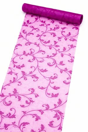 Ciklámen organza díszítéssel