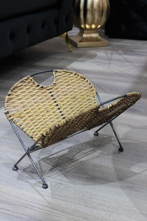 Hnedý ratanový stojan na časopisy 33cm