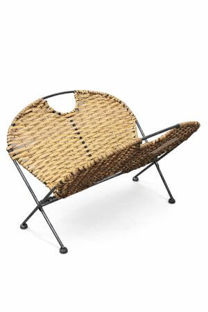 Hnědý ratanový stojan na časopisy 33cm