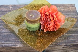 Oranžový sklenený dekroačný tanier 28cm