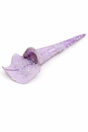 Lila szaracénia (kürtvirág)