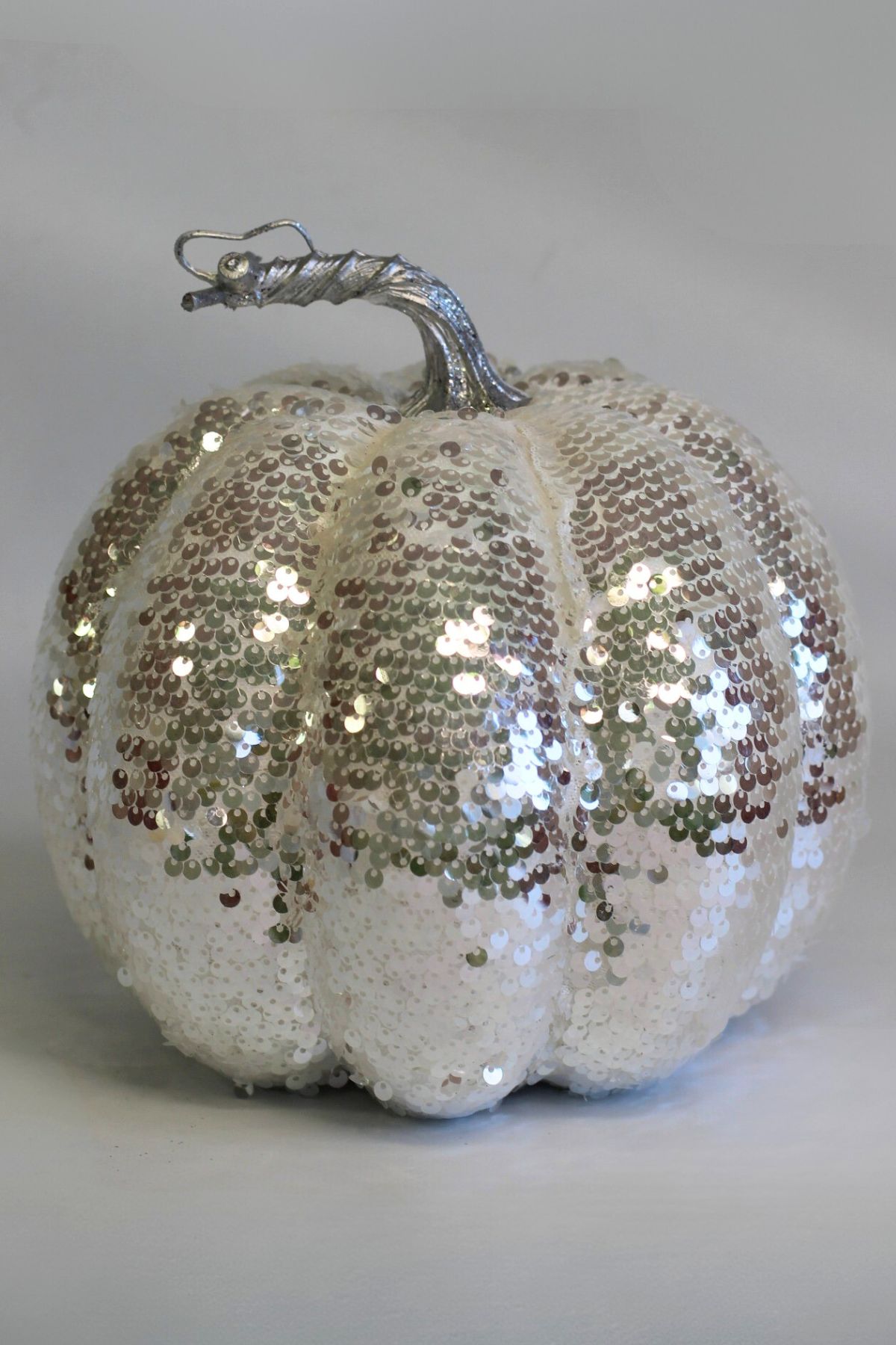 Bílá třpytivá dýně 20 cm