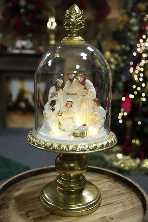 Fehér-arany színű Betlehem, kupolában 60 cm