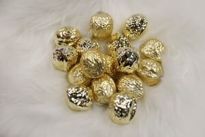 Arany felfüggeszthető karácsonyfadísz dió 16db 3cm