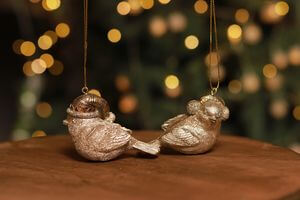 LUX zlatá vianočná ozdoba zimný vtáčik 5cm 1ks