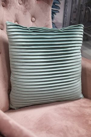 Zelený zamatový skladaný dekoračný vankúš 45cm