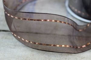 Barna átlátszó szalag réz színű mintával 4cm 