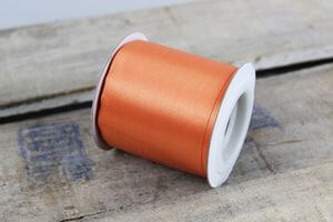 Marhuľová saténova stuha 6cm x 10m