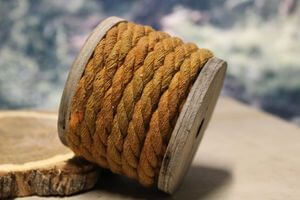 Oranžové lanko na špulce 3m