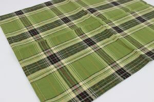 Zöld kockás terítő 34x44cm