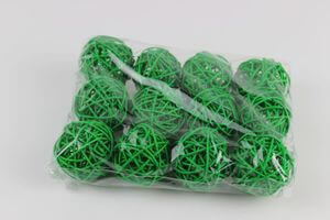 Zelené prútené dekoračné guľky 5cm