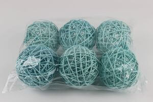 Modré svetlé prútené dekoračné guľky 9cm