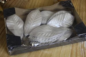 Krémové perleťové listy 30ks 13cm