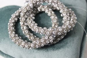 Strieborné spojené luxusné prstene na servítky 5cm